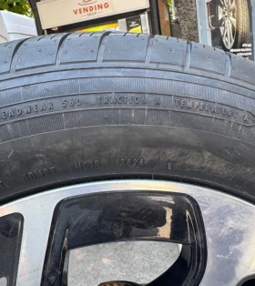 Гуми с джанти Goodyear 235/60R18, снимка 2