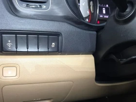 Kia Carnival 2.2 CRDI, снимка 16