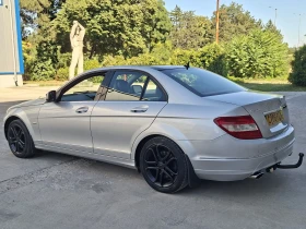 Mercedes-Benz C 320, снимка 3