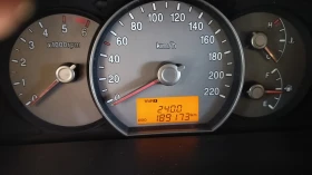 ����� �� �������� �� Kia Carens
