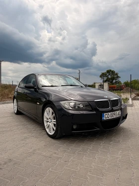 BMW 330 XI/М пакет/Ръчни скорости/ - 4300 € / 8410.07 лв. - 35677673 1