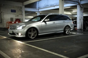 ������ Mercedes-Benz C 320