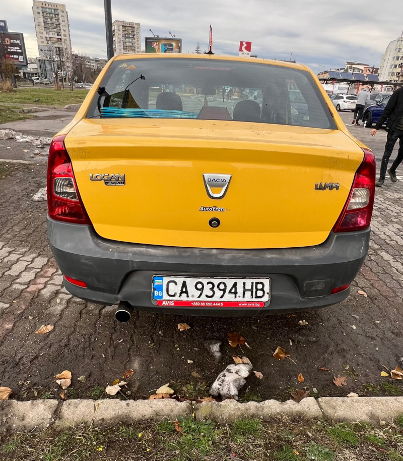 Dacia Logan, снимка 4 - Автомобили и джипове - 43384109