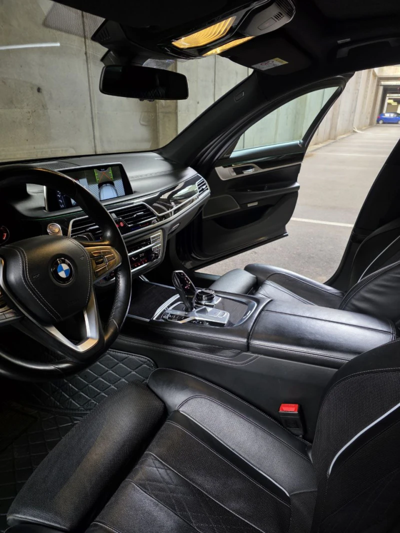 BMW 730 G11 M-Pack, 360 cam, Head-up, Gesture Control, снимка 12 - Автомобили и джипове - 52396279