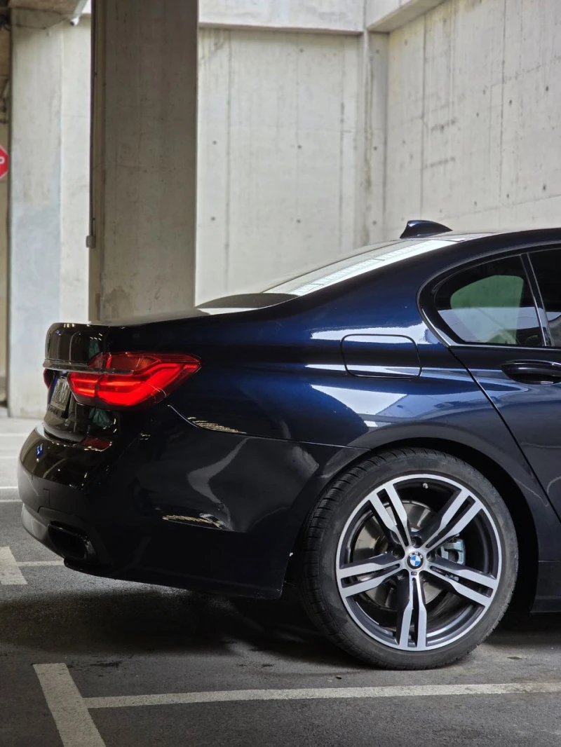 BMW 730 G11 M-Pack, 360 cam, Head-up, Gesture Control, снимка 9 - Автомобили и джипове - 52396279