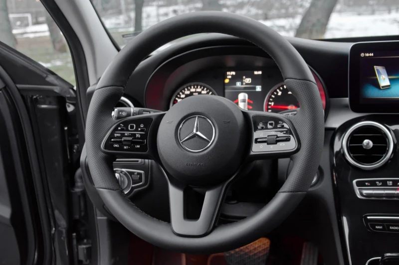 Mercedes-Benz C 220 4X4, 9G-Tronik, снимка 10 - Автомобили и джипове - 52321371