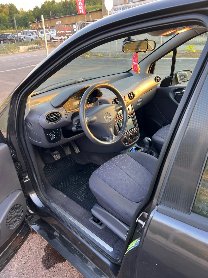 Mercedes-Benz A 190, снимка 6 - Автомобили и джипове - 51159517