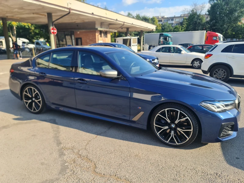 BMW 550 M550i xDrive Individual/M-Sport PRO + ГАРАНЦИЯ, снимка 3 - Автомобили и джипове - 51795228
