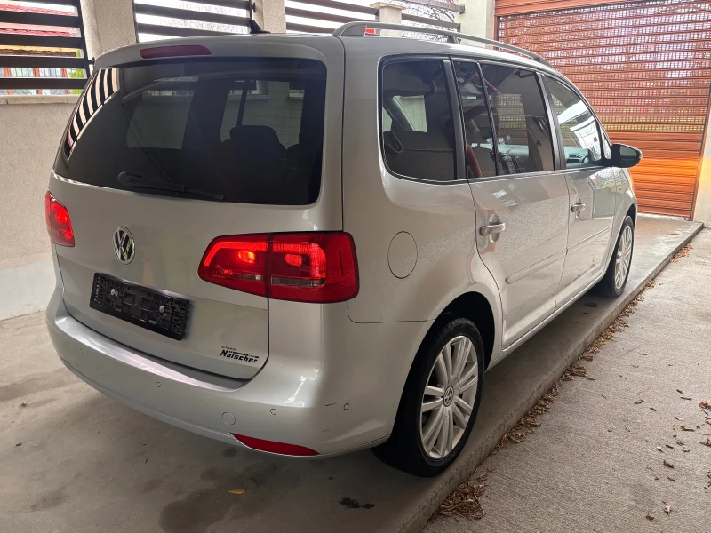 VW Touran 2.0 CUP 7 Местен, снимка 8 - Автомобили и джипове - 52671532