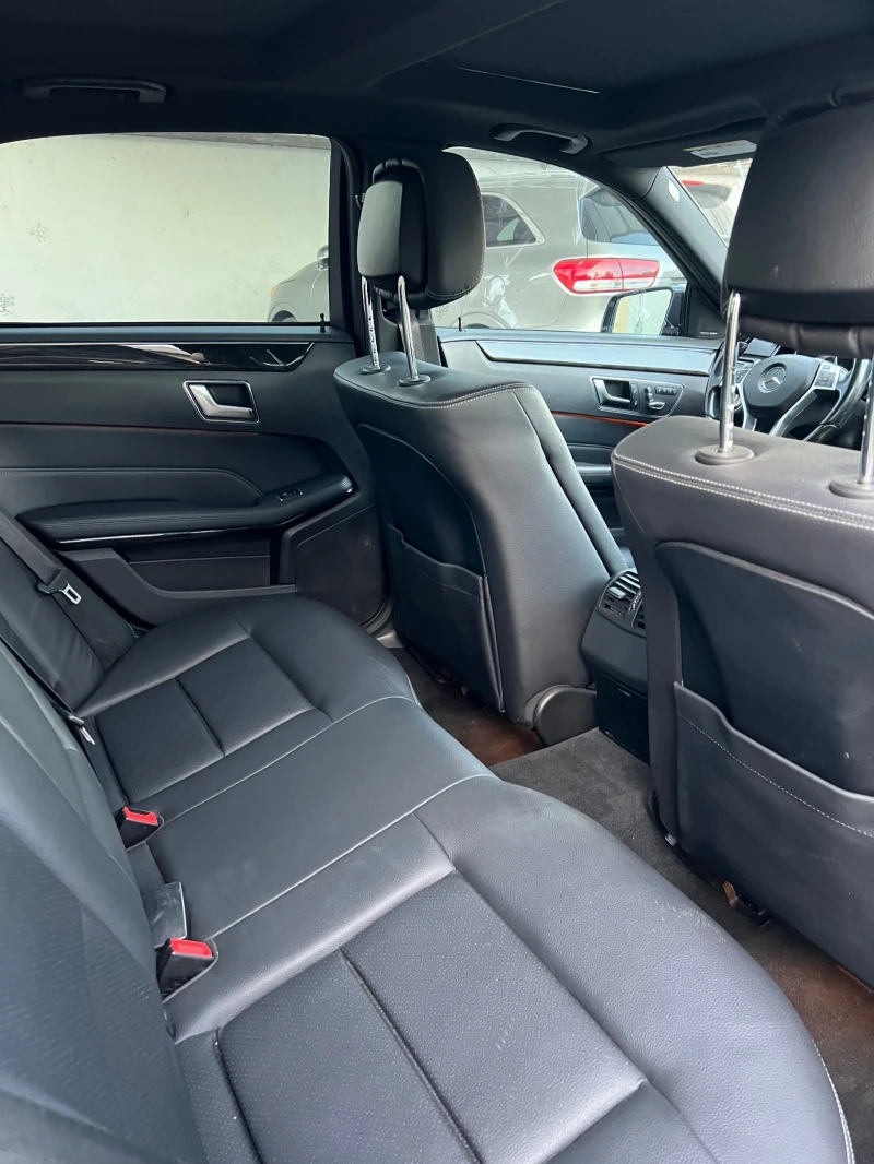Mercedes-Benz E 350 AMG LINE 3.5 V6, снимка 11 - Автомобили и джипове - 52857895
