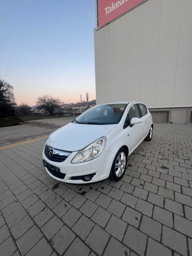 Opel Corsa 1.4 бензин 101 к.с COSMO , снимка 2 - Автомобили и джипове - 52870301