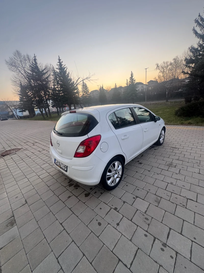 Opel Corsa 1.4 бензин 101 к.с COSMO , снимка 6 - Автомобили и джипове - 52870301