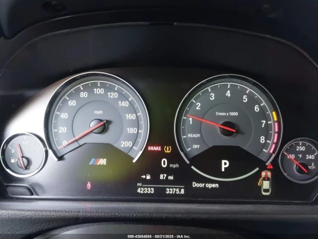BMW M4 M SPORT PACKAGE | HEATED SEATS | LEATHER, снимка 11 - Автомобили и джипове - 53411564