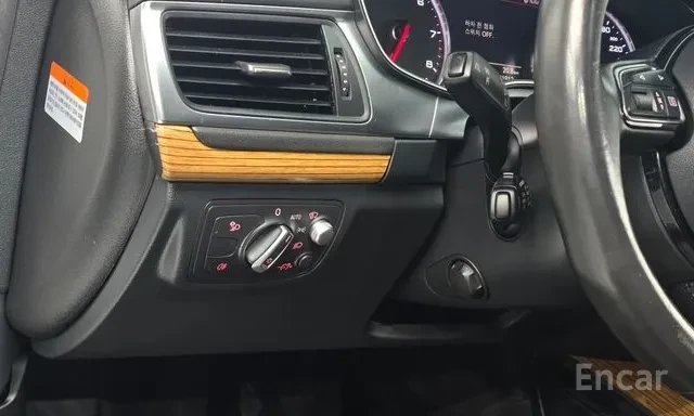 Audi A7 3.0TFSI PRESTIGE* HUD* DISTR* Обдухване, снимка 9 - Автомобили и джипове - 55310057