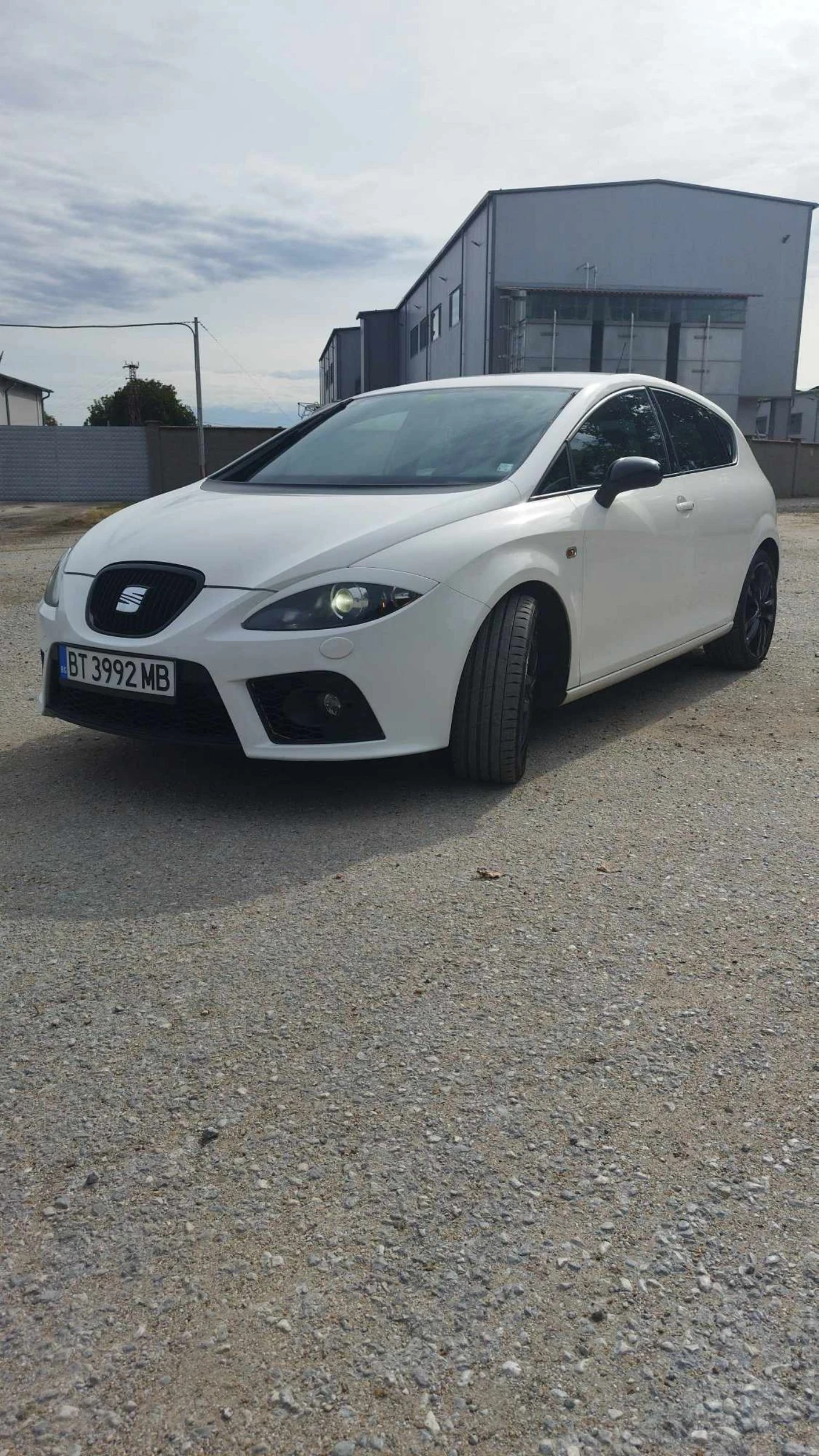 Seat Leon 2.0 Streetcopa | Mobile.bg   1
