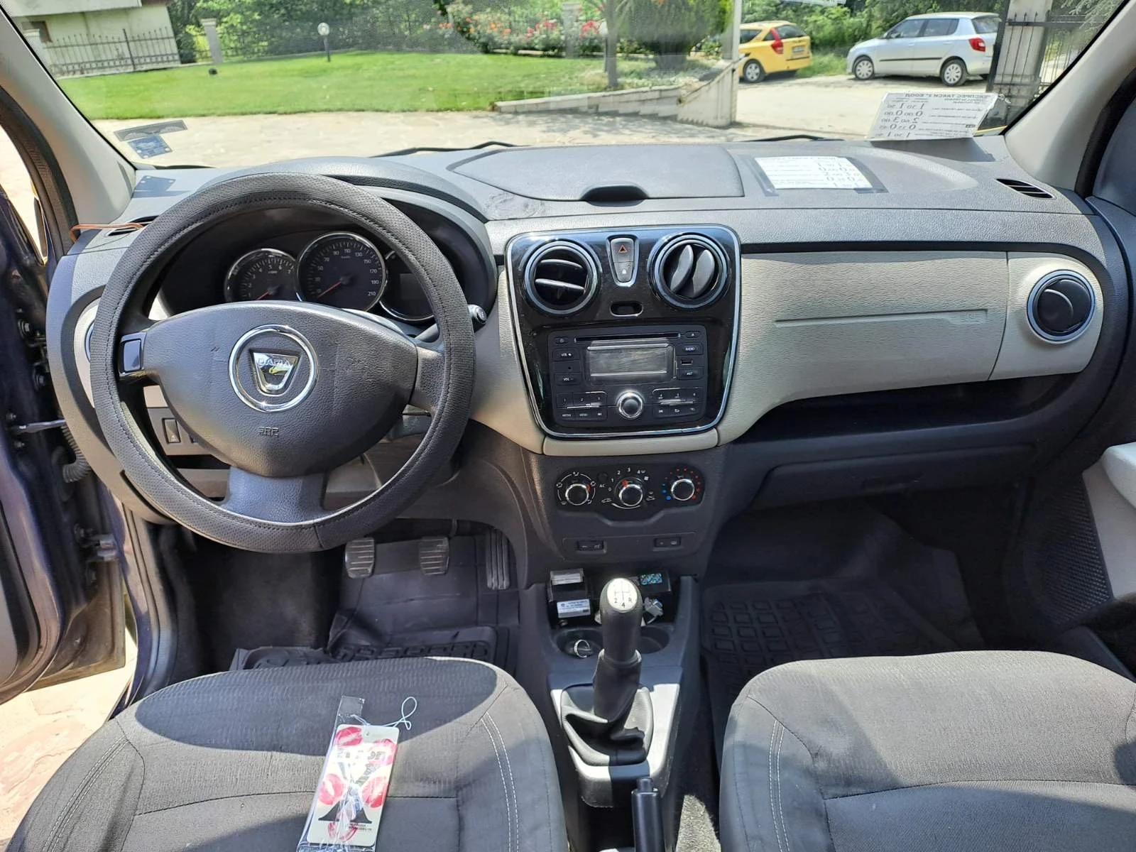 Dacia Lodgy  - изображение 6