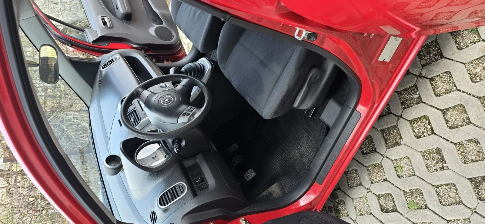 Opel Agila 1.0 бензин - изображение 8