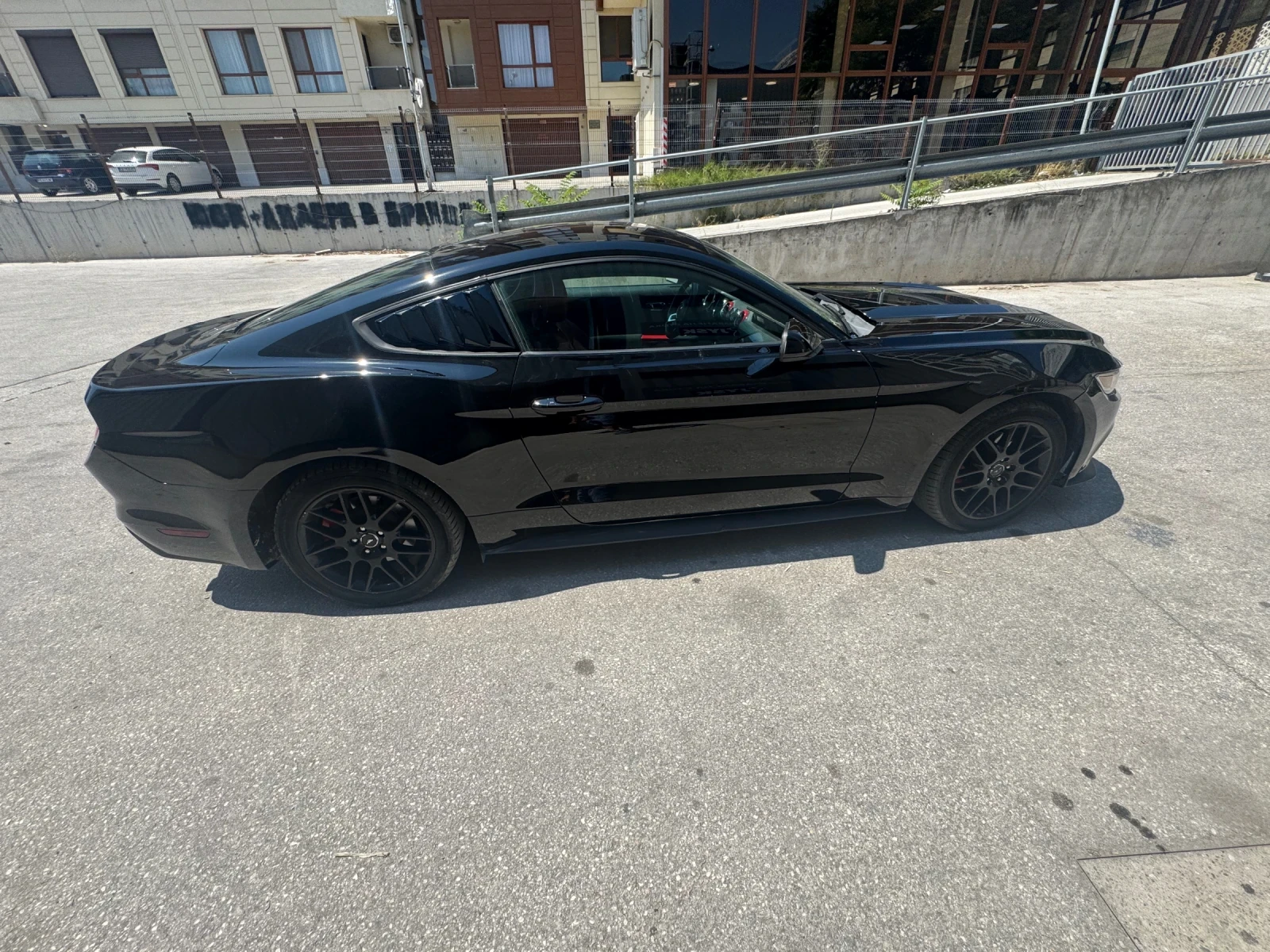Ford Mustang  - изображение 2