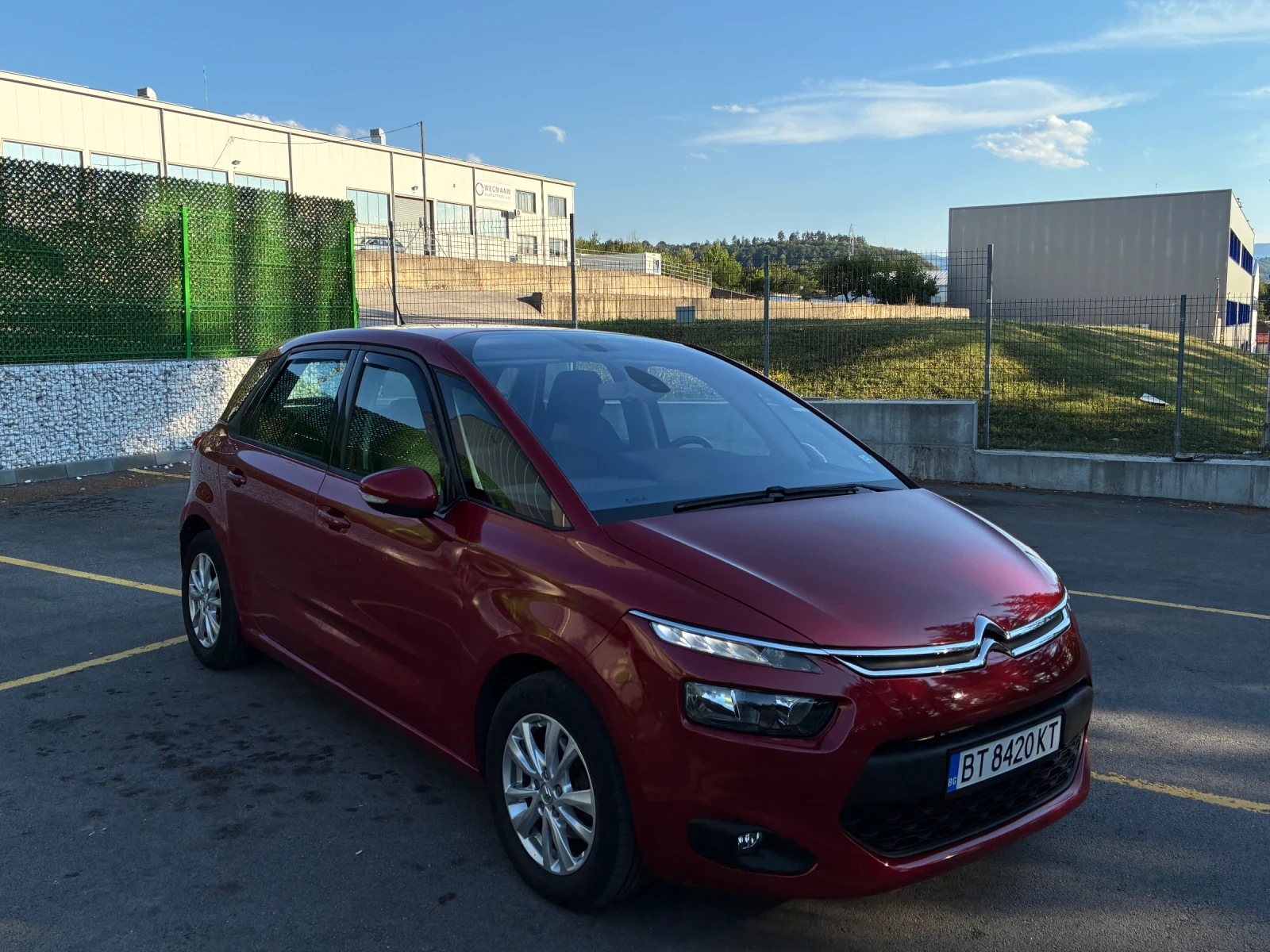 Citroen C4 Picasso 1.6HDI 116k.c. * LED дневни, * Парктроник  - изображение 7