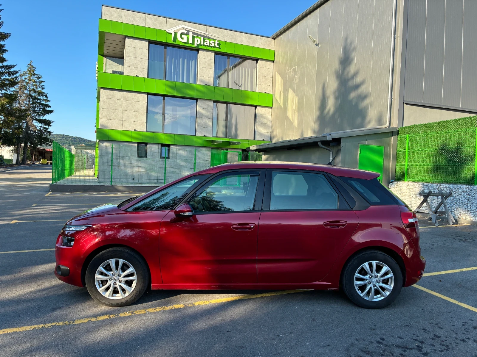 Citroen C4 Picasso 1.6HDI 116k.c. * LED дневни, * Парктроник  - изображение 2