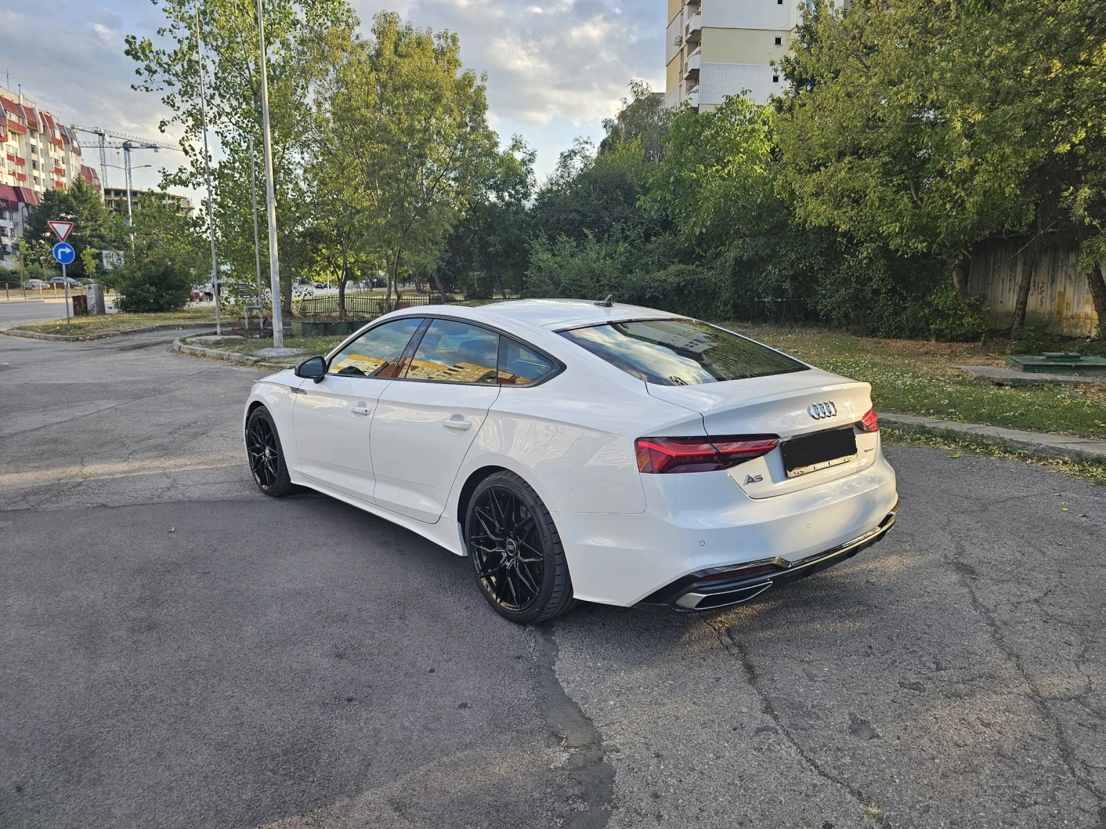 Audi A5 2.0 tfsi mild hybrid Prigressiv 4x4 - изображение 6