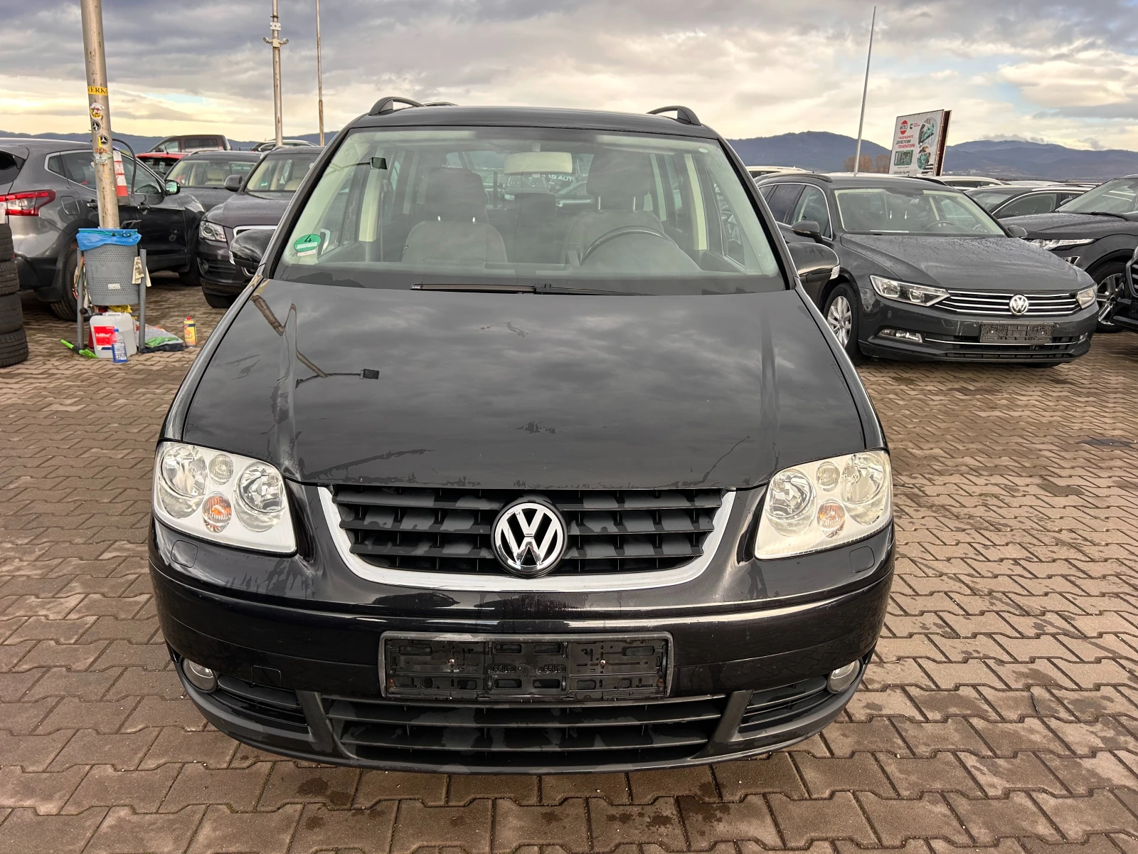 VW Touran 2.0TDI NAVI 6+ 1 EURO 4 | Mobile.bg   3