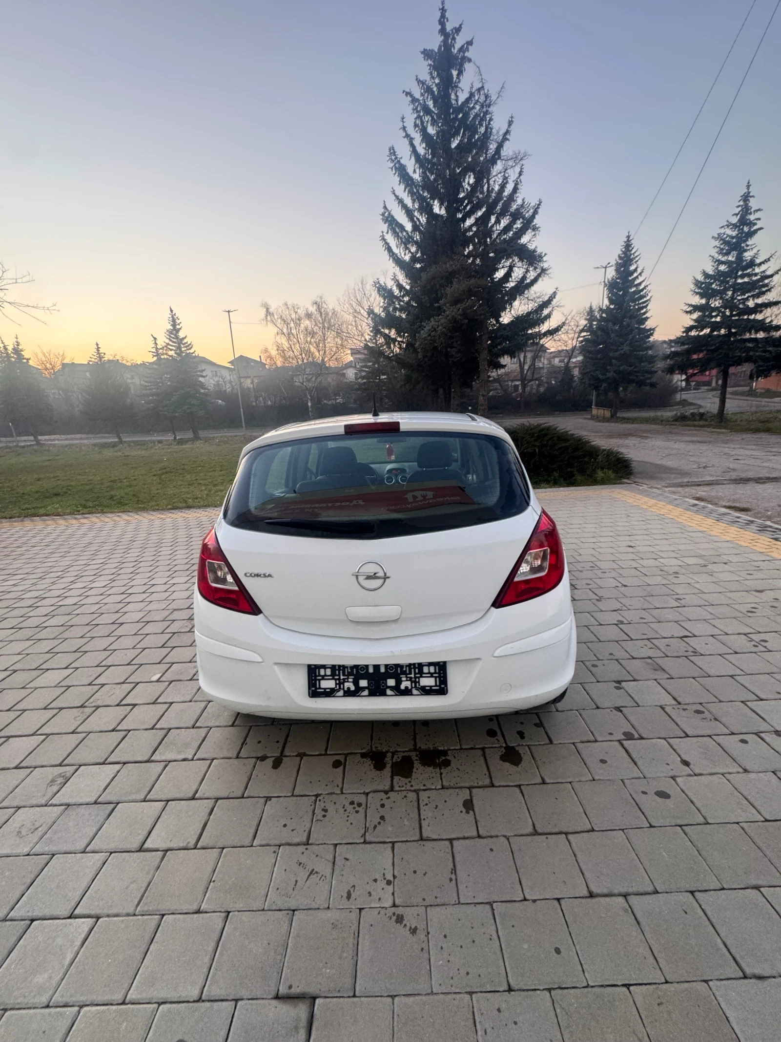 Opel Corsa 1.4 ������ 101 �.� COSMO  | Mobile.bg � ����������� 7