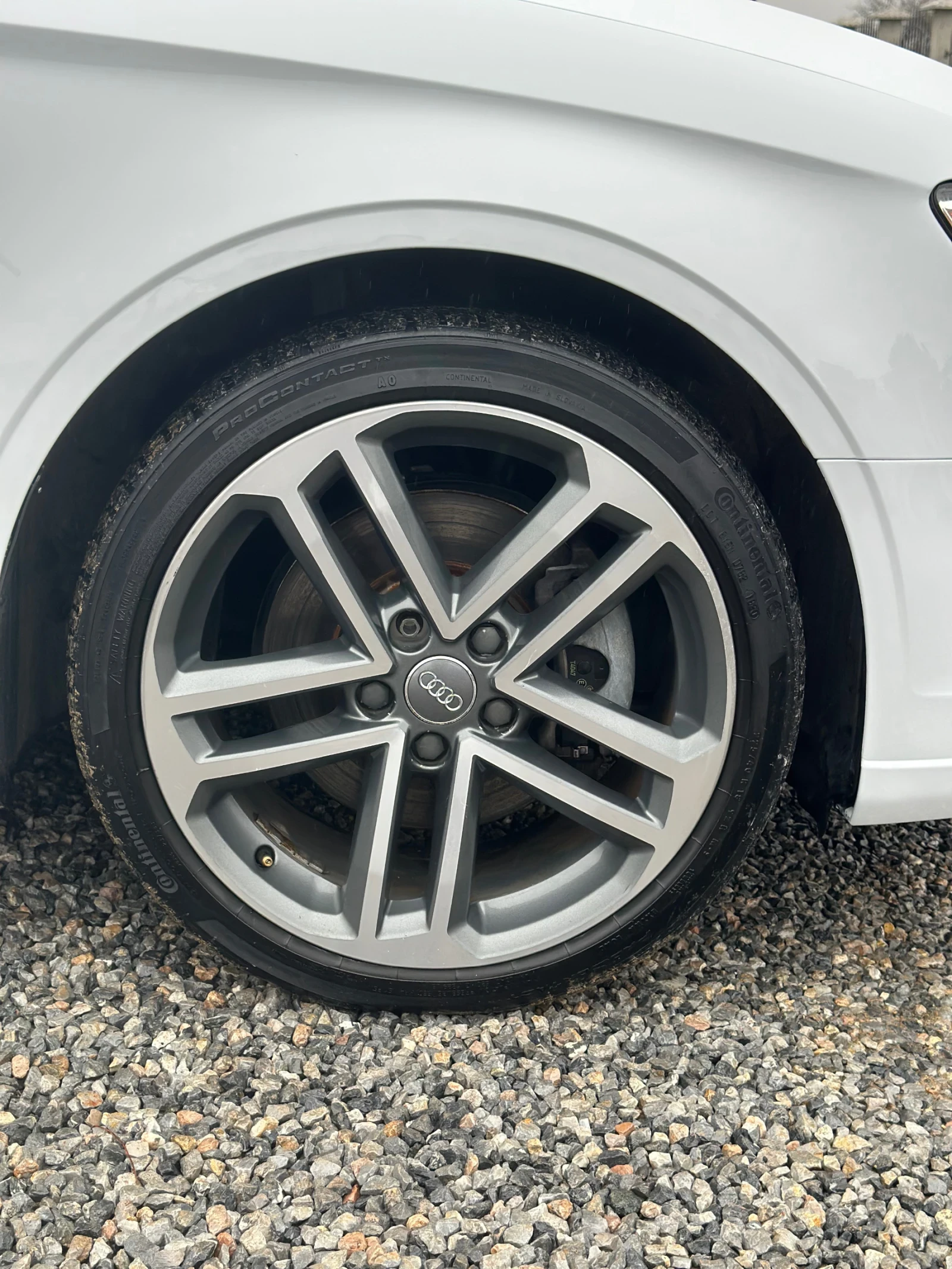 Audi A3 2.0 Седан Камера  - изображение 9