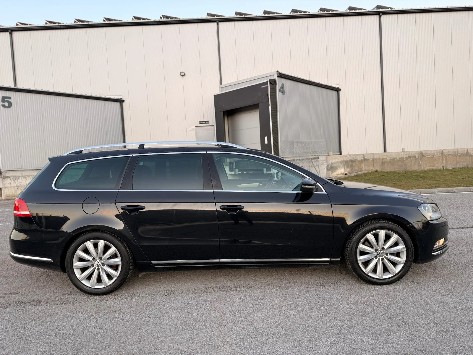 VW Passat 2.0TDI DSG 170кс Перфектен!, снимка 4 - Автомобили и джипове - 53637979