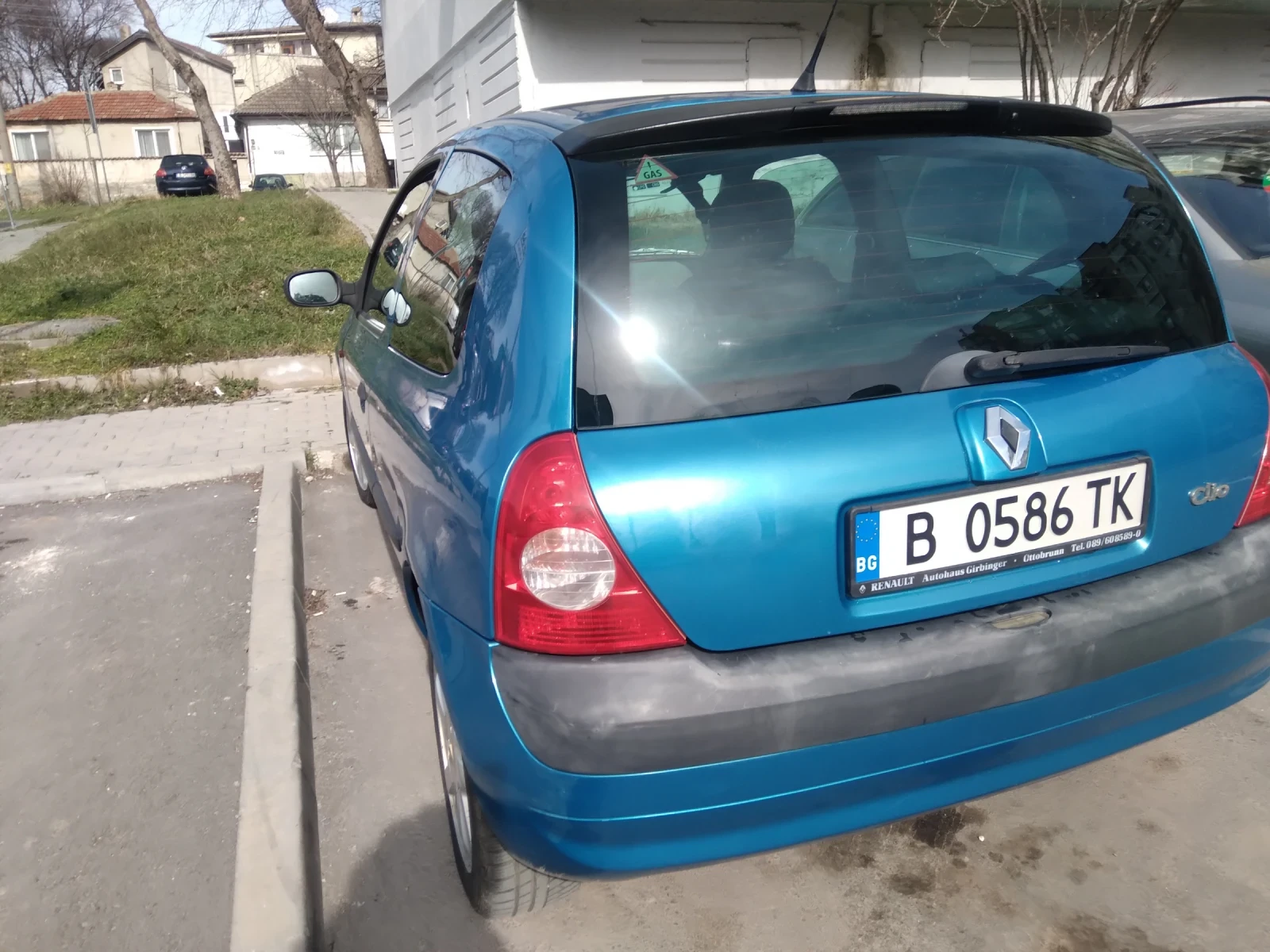 Renault Clio, снимка 2 - Автомобили и джипове - 53757705