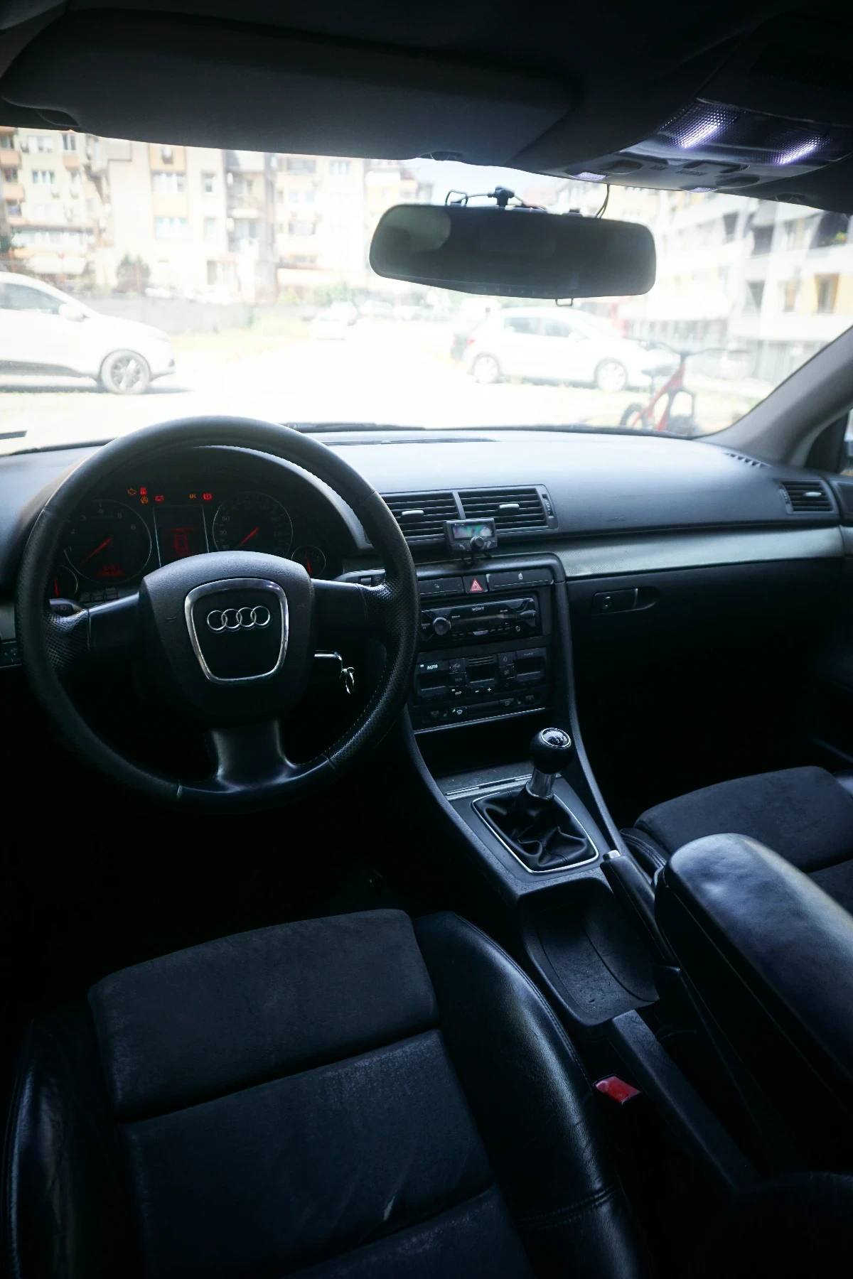 Audi A4 1.8T, Recaro, Подгрев, Bose, снимка 8 - Автомобили и джипове - 53773607