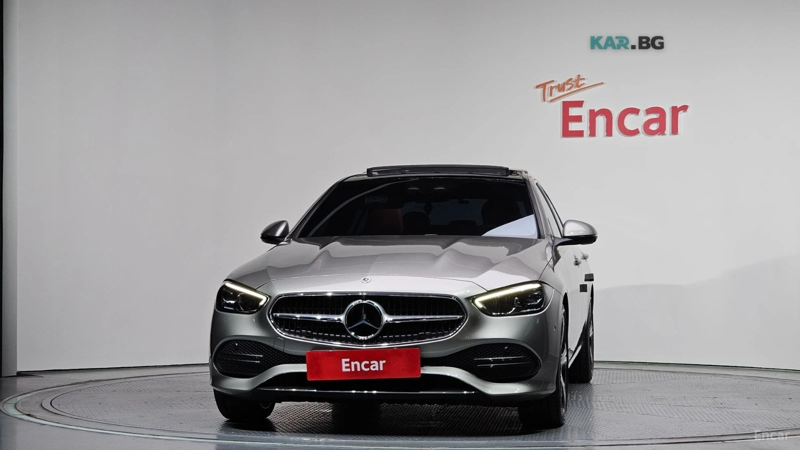 Mercedes-Benz C 300 4MATIC* AMBIENT* ОБДУХ* 360* КАМЕРИ* ПОДГРЕВ* , снимка 2 - Автомобили и джипове - 54767955