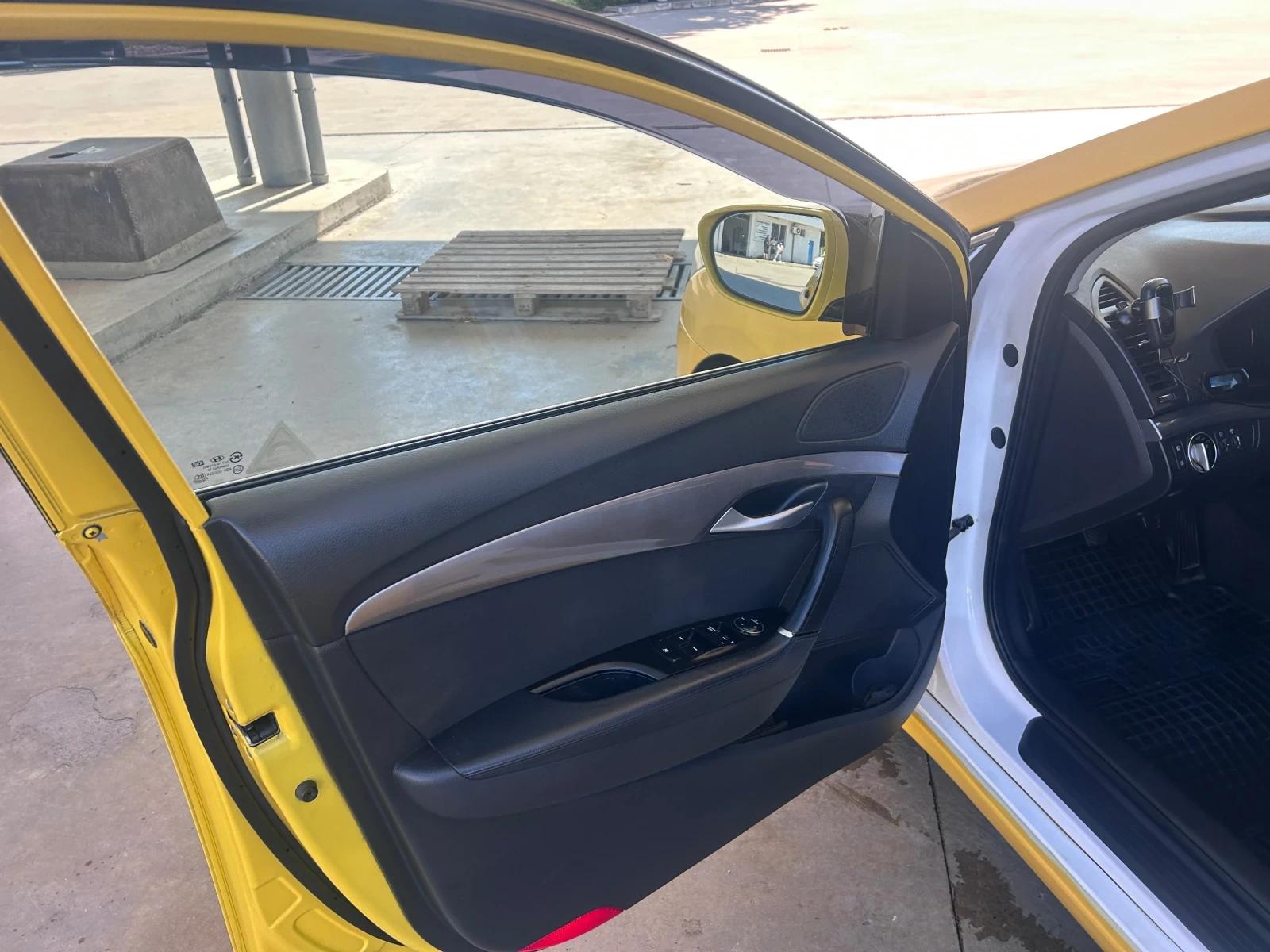 Hyundai I40 1.6Gdi, снимка 13 - Автомобили и джипове - 54823216