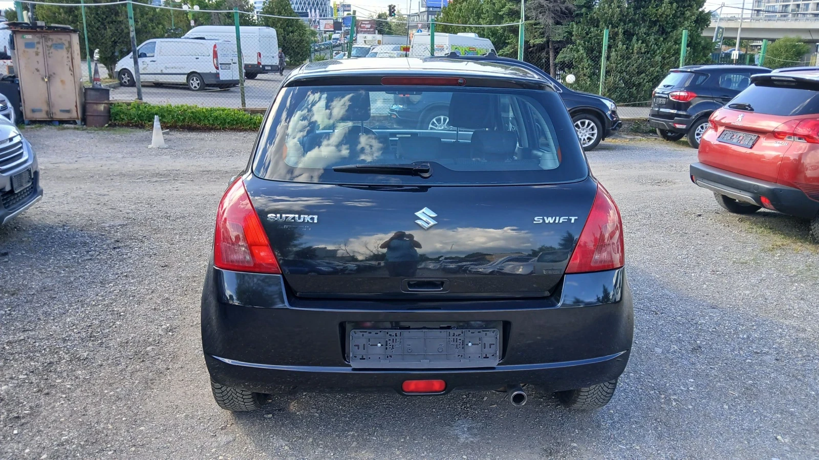 Suzuki Swift 1, 3d, снимка 6 - Автомобили и джипове - 54891758