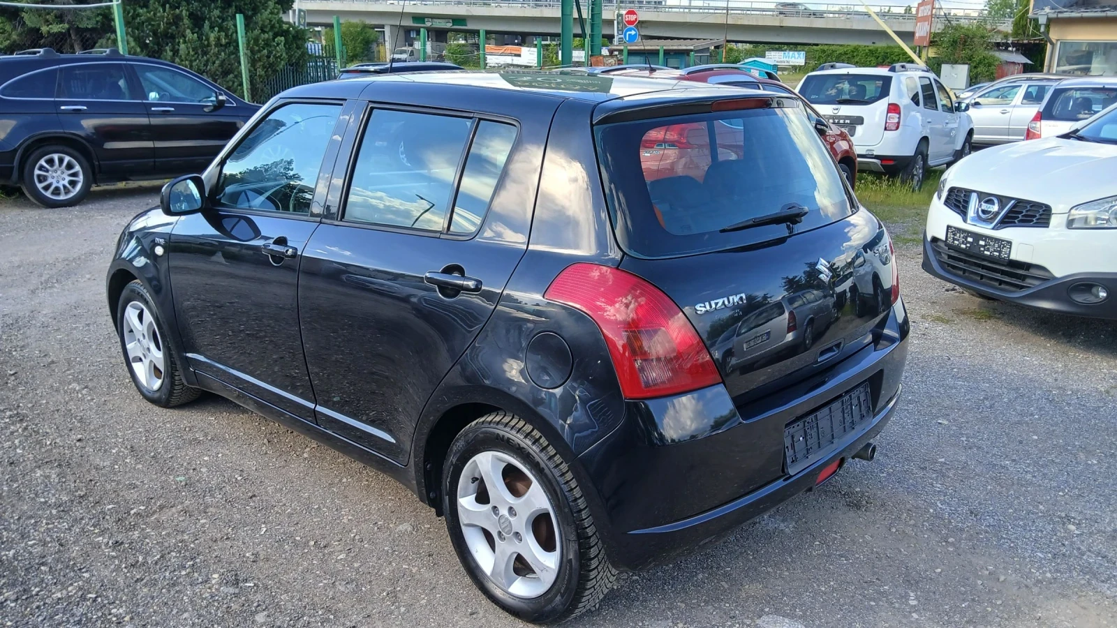 Suzuki Swift 1, 3d, снимка 5 - Автомобили и джипове - 54891758
