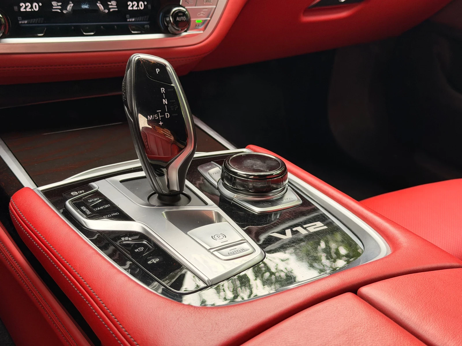 BMW 760 Li / V12 / FULL, снимка 13 - Автомобили и джипове - 54910118