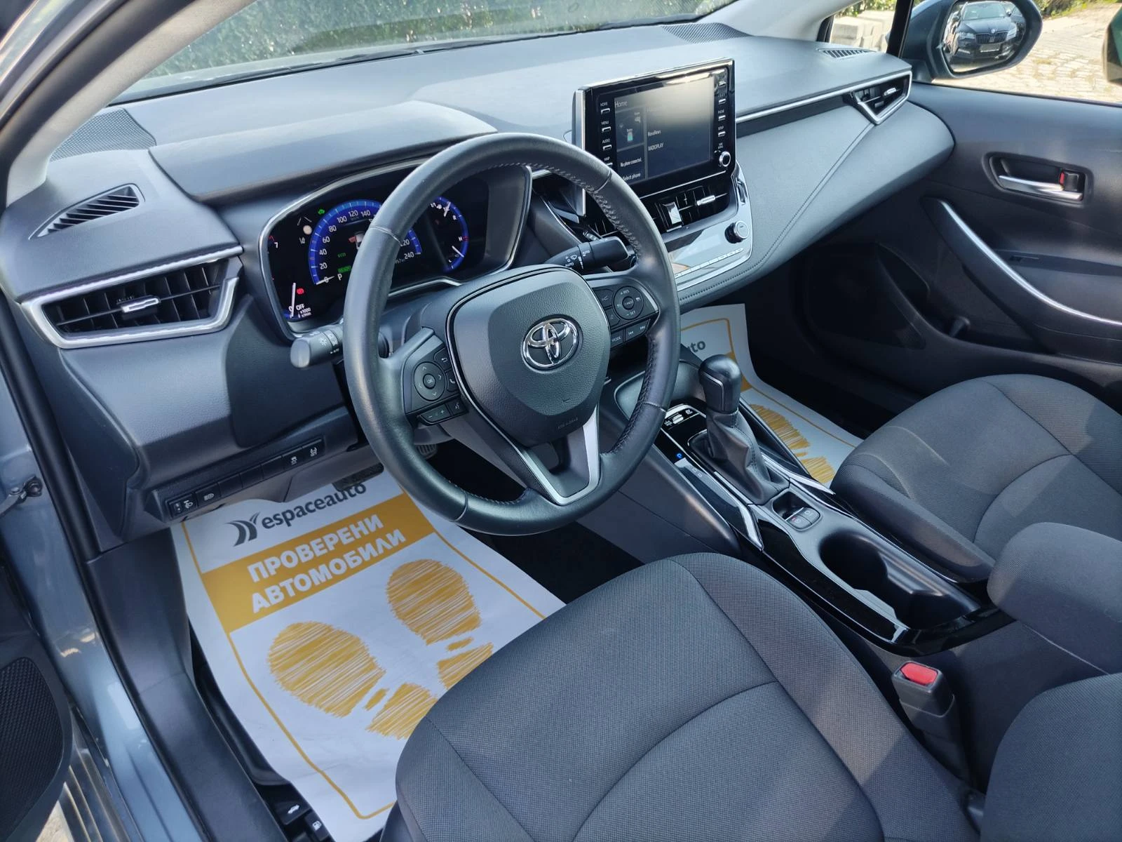 Toyota Corolla 1.8Hybrid/ 122к.с./ E-CVT, снимка 15 - Автомобили и джипове - 55103203