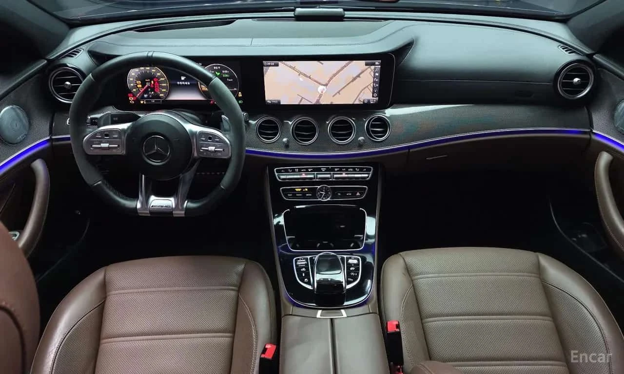 Mercedes-Benz E 53 AMG 4MATIC+ , снимка 12 - Автомобили и джипове - 55397817