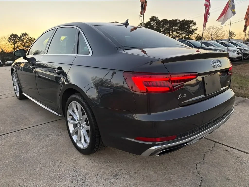 Audi A4 Premium, снимка 4 - Автомобили и джипове - 55510156
