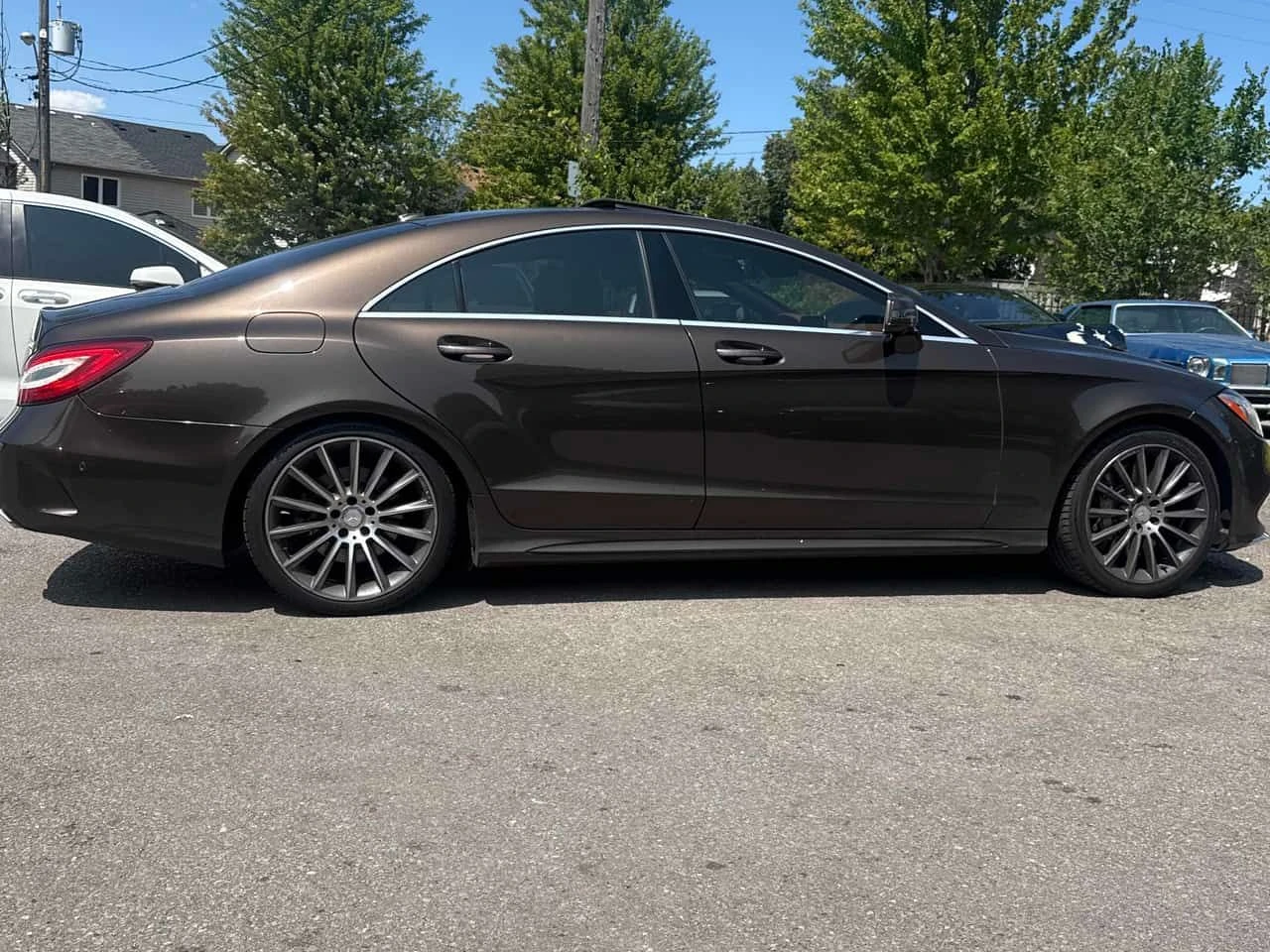 Mercedes-Benz CLS  550 | ОБДУХВАНЕ | HARMAN/K | 360 | , снимка 3 - Автомобили и джипове - 55513377