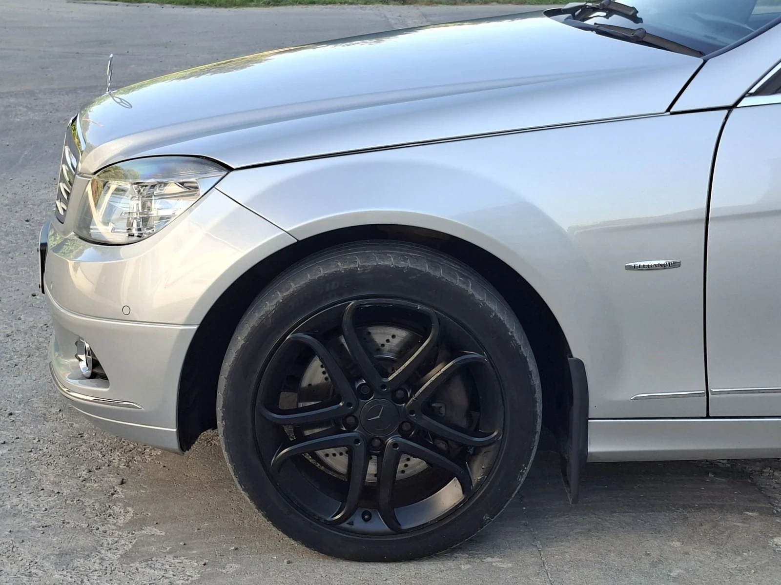 Mercedes-Benz C 320, снимка 5 - Автомобили и джипове - 55783168