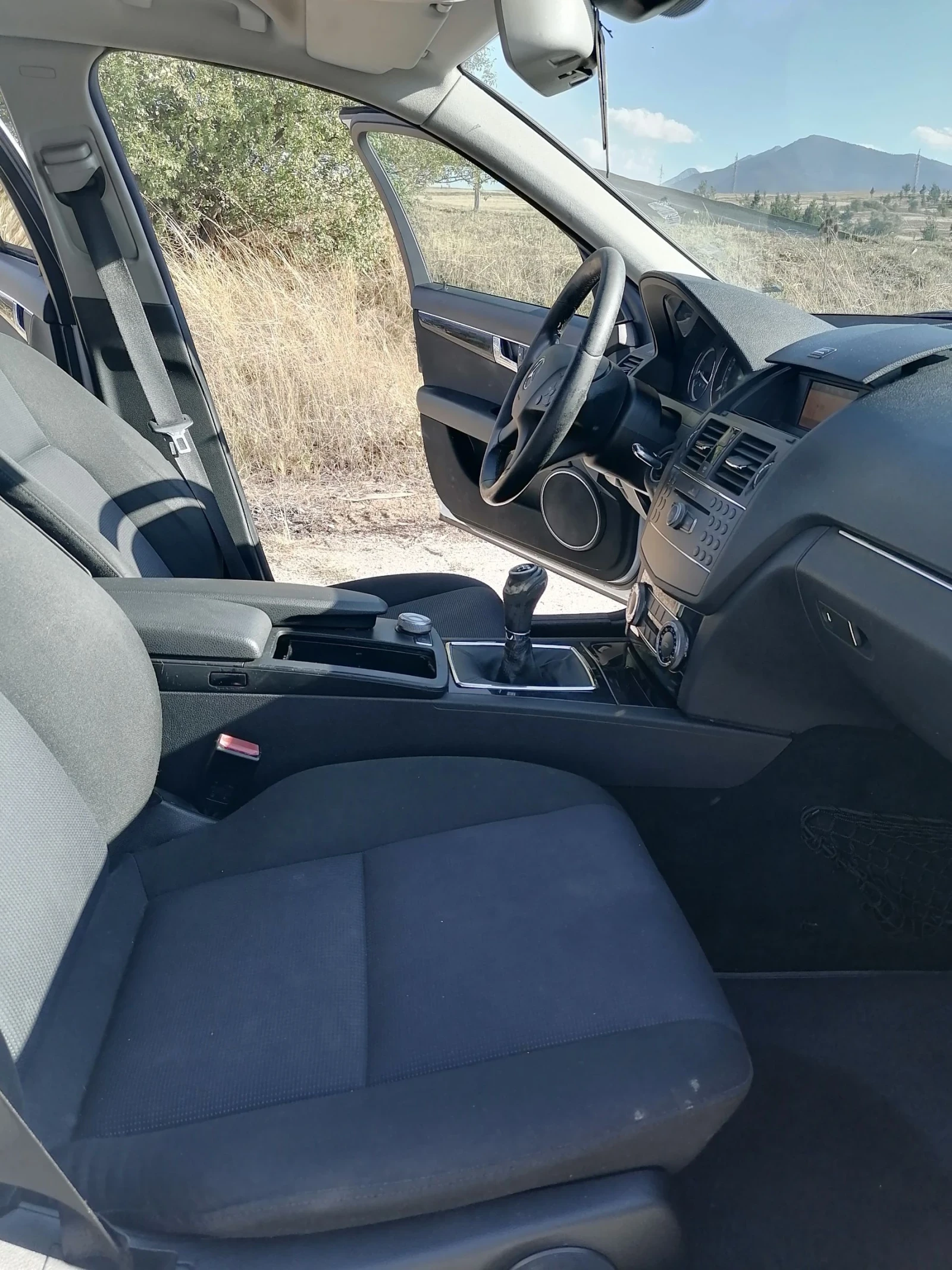 Mercedes-Benz C 200 Avangarde/Navi/Klima, снимка 13 - Автомобили и джипове - 55841919