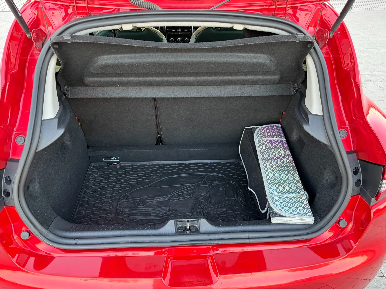 Renault Clio 1.5 dCi - 1-ви собственик - Омникар - 122к, снимка 15 - Автомобили и джипове - 55986923