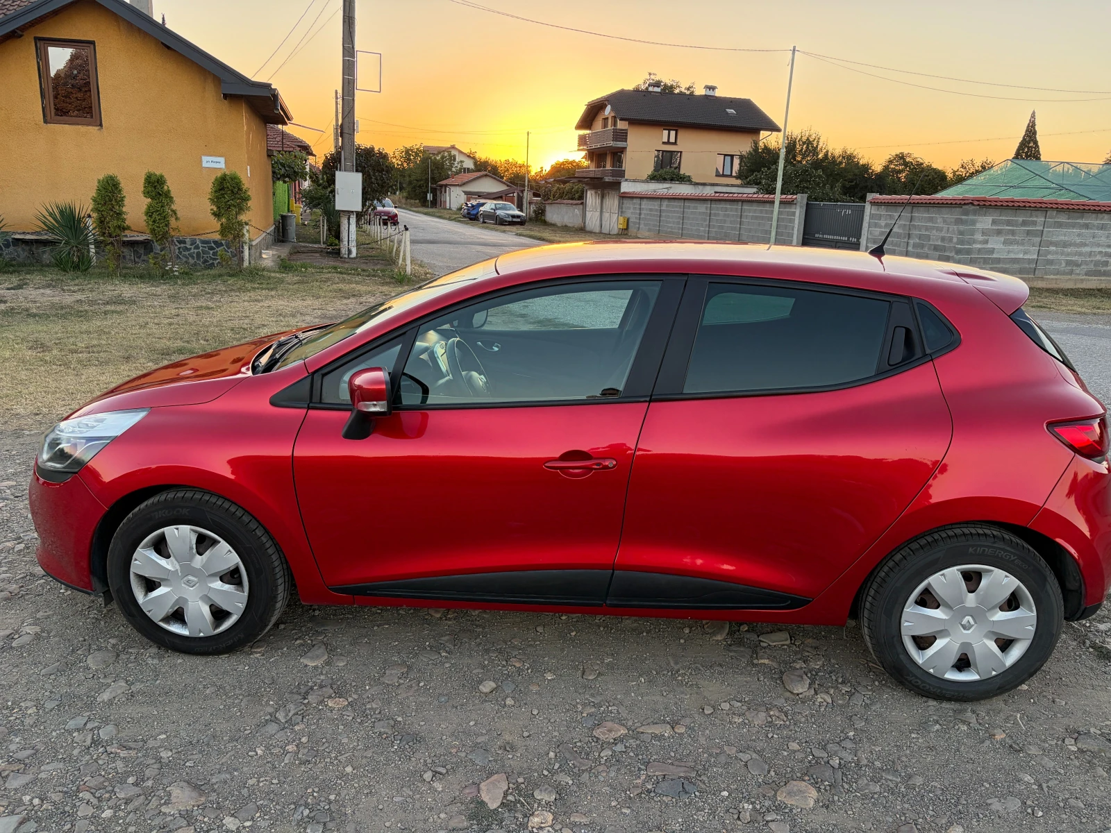 Renault Clio 1.5 dCi - 1-ви собственик - Омникар - 122к, снимка 5 - Автомобили и джипове - 55986923