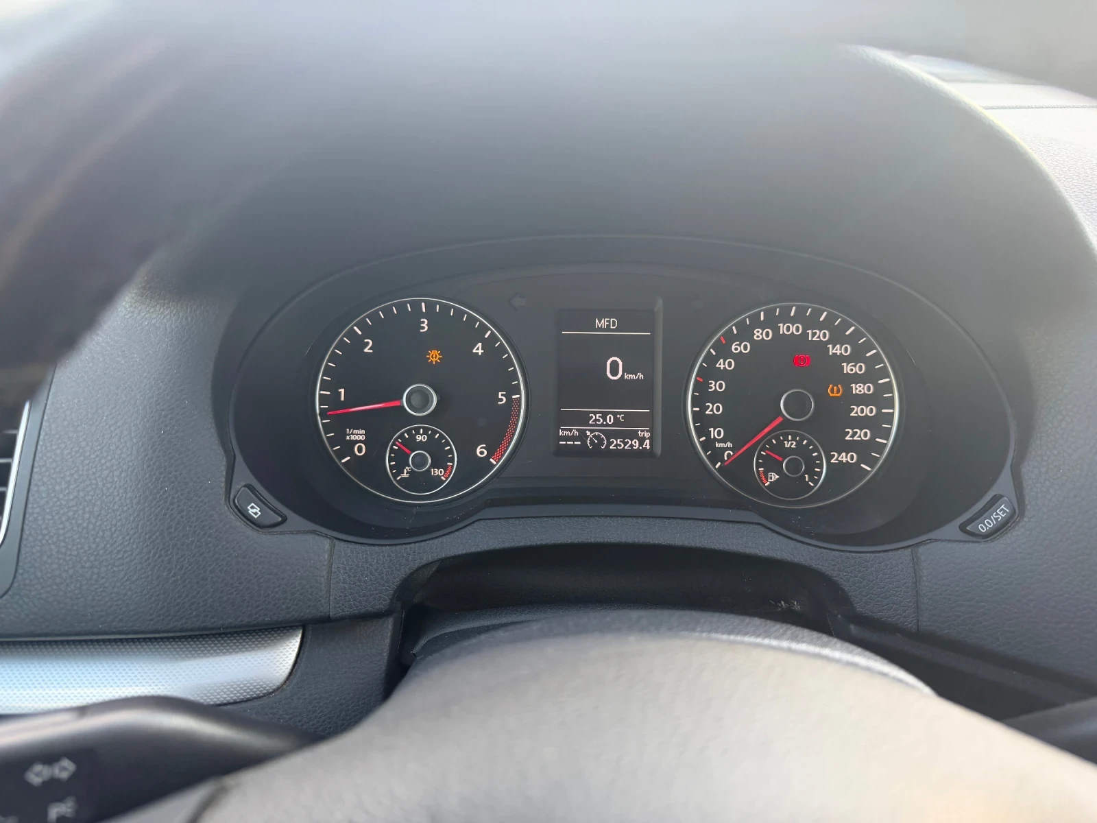 VW Sharan 2.0 Tdi, снимка 6 - Автомобили и джипове - 56069755