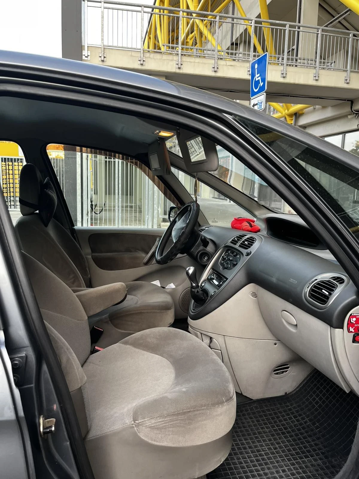 Citroen Xsara picasso, снимка 9 - Автомобили и джипове - 56215877