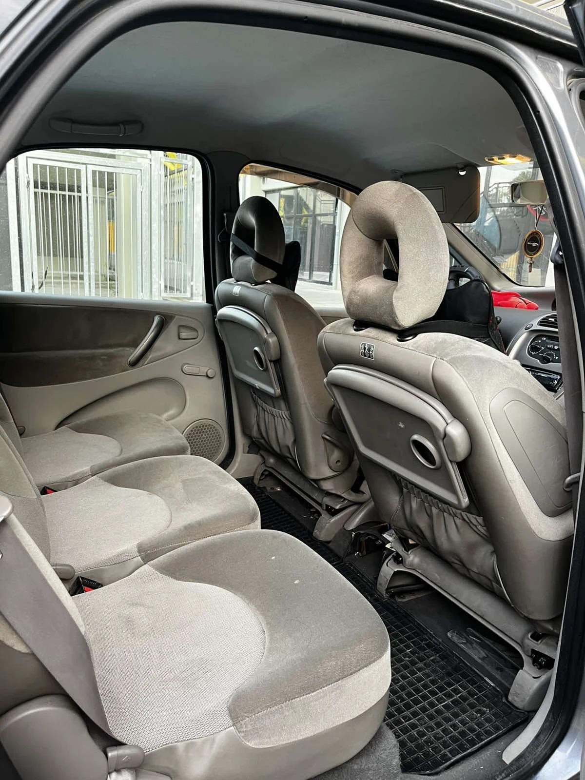 Citroen Xsara picasso, снимка 10 - Автомобили и джипове - 56215877