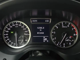 Infiniti Q30 2.0 270920 Automatic, снимка 9