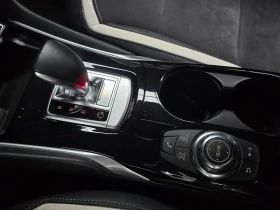 Infiniti Q30 2.0 270920 Automatic, снимка 11
