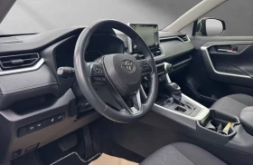 Toyota Rav4 HYBRID/218HP/RWD/360/KLESS/VCONTROL/CARPLAY/321f - 60499 лв. - 83583966 10